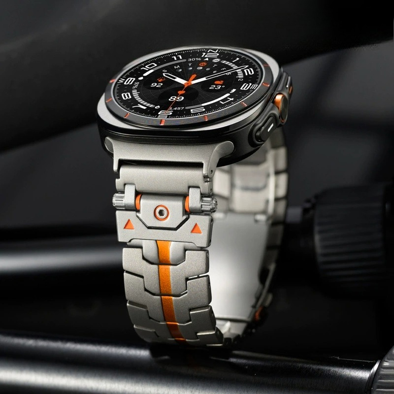 Новый металлический ремешок дл – обзор и цена Titan Watches Smartwatch
